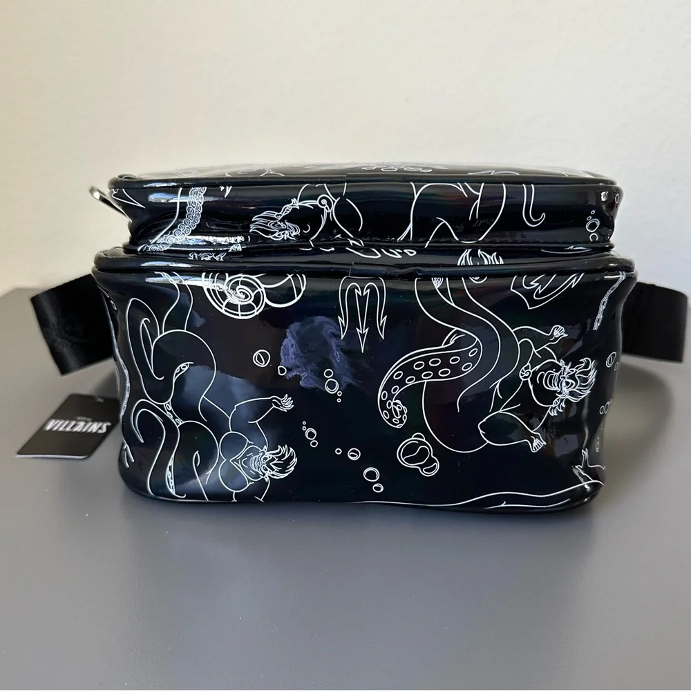 NWT Buckle-Down Disney The Little Mermaid Villain Ursula Poses Crossbody Bag - Picture 10 of 13